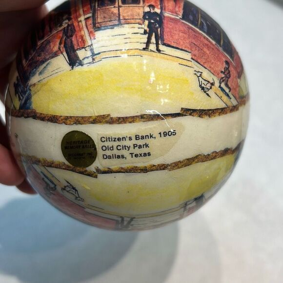 Vtg Old City Park Dallas Tx Ornaments Heritage Memory Balls Set 1980-84, 86 Chri - Picture 8 of 11